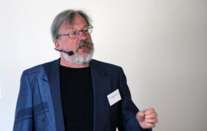 Professor och forskningschef Kenneth M Persson